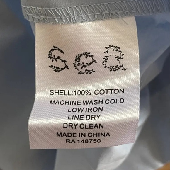 Sea New York Light Blue Smocked Cap Sleeve Cutout Top Short Sleeve Blouse size S - Picture 9 of 9